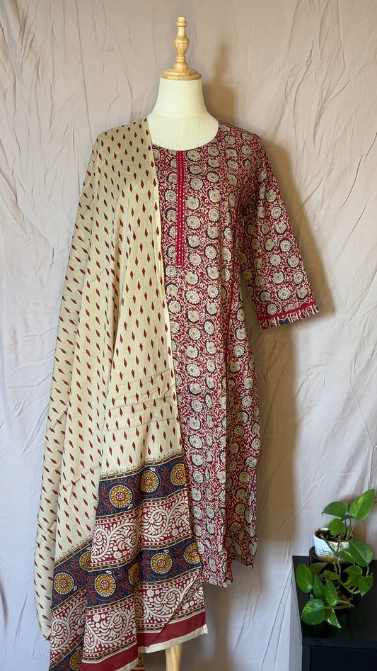 Ethnic Cotton Kurti Set